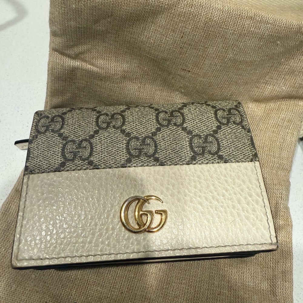 Gucci Beige and Cream GG Monogram Wallet
